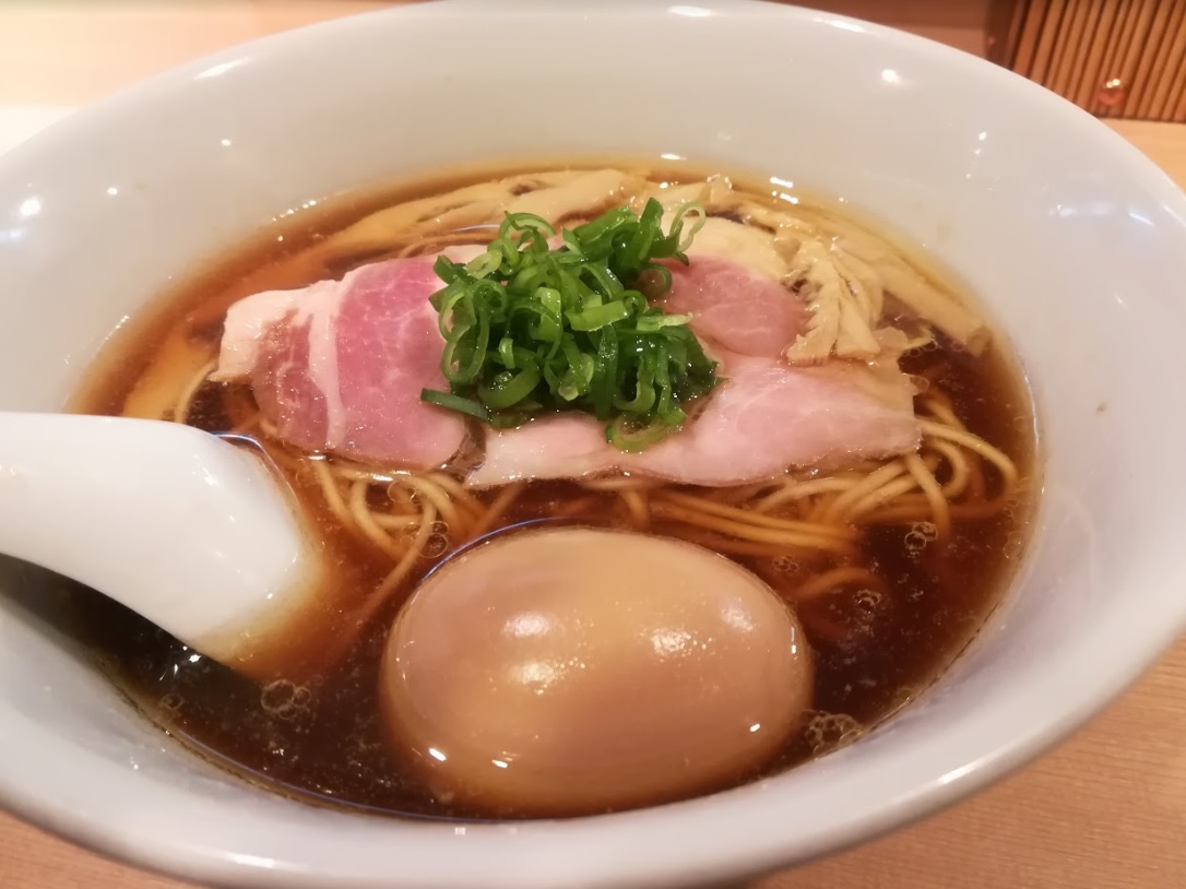 新宿のラーメンおすすめ！らぁ麺-はやし田！食べログの百名店2018
